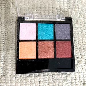 BU Cosmetics Mini Eyeshadow Palette